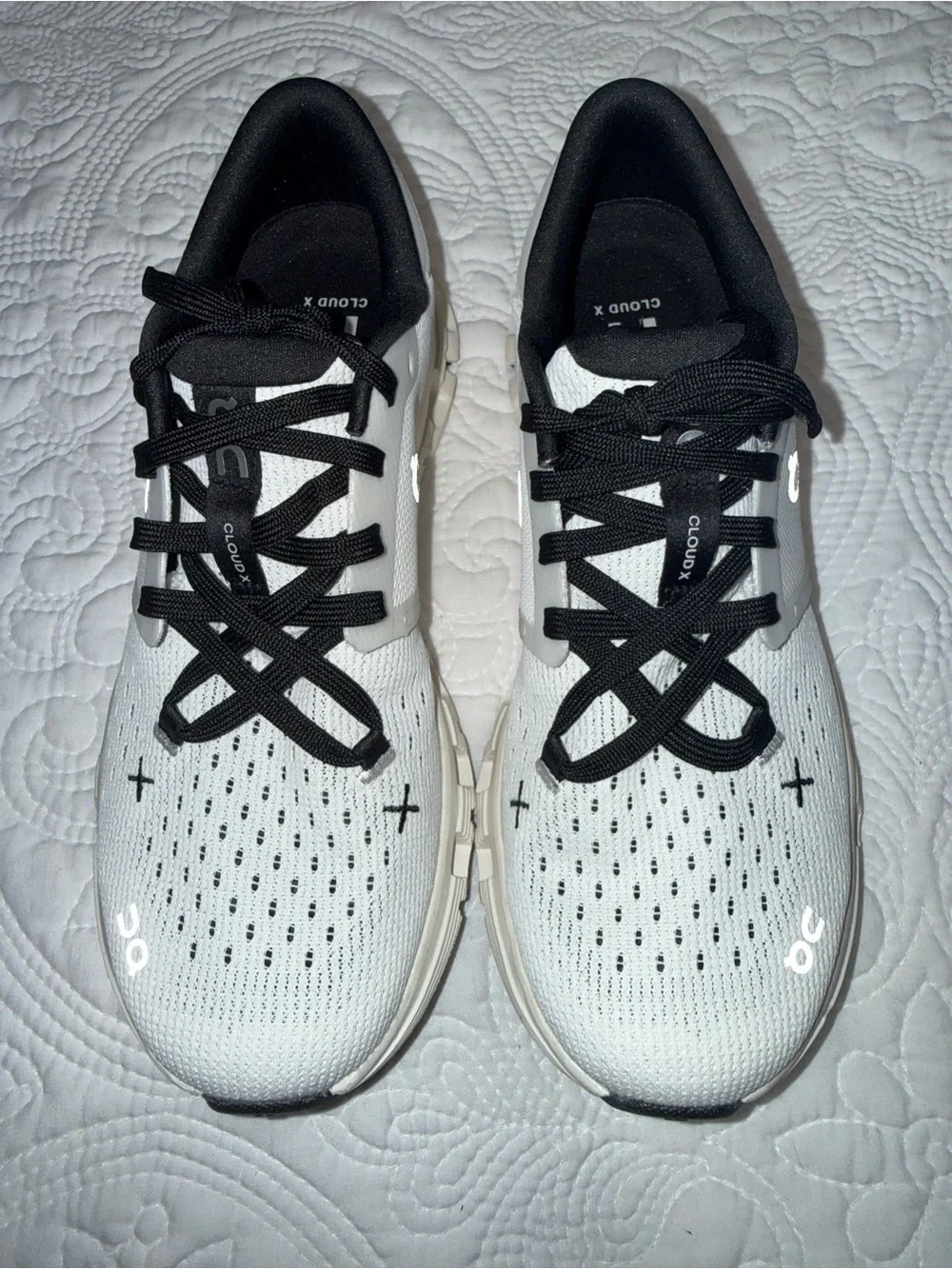On Running Women's Cloud White/Black Athletic Shoes